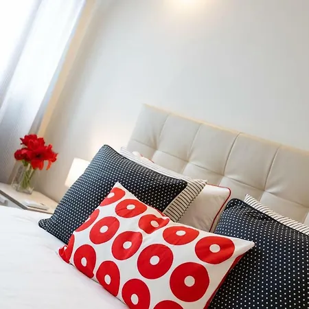 Appartement Trindade Sunny Downtown With Balcony & Ac Porto