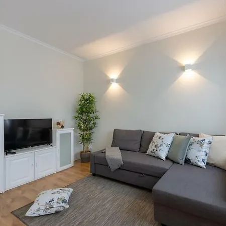 Appartement Trindade Sunny Downtown With Balcony & Ac *