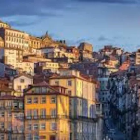Appartement Trindade Sunny Downtown With Balcony & Ac Porto